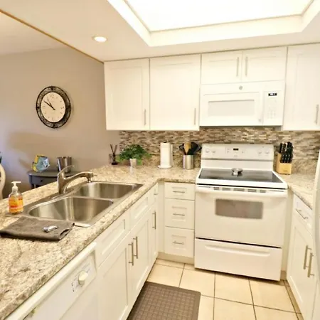 Ocean Village Club C24